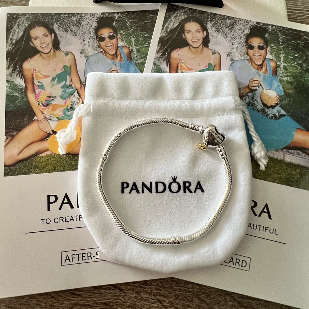 Pandora bracelet - Picture 2 of 3